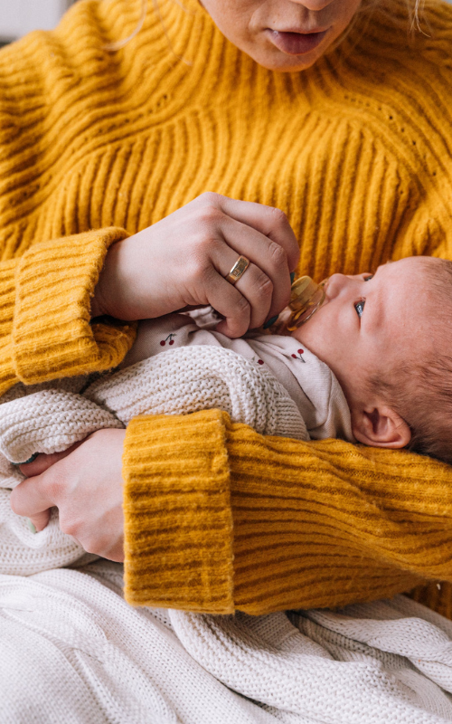 encourage introducing a pacifier